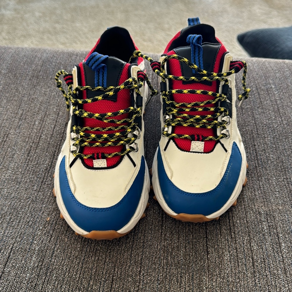 Men’s Zara sneakers. Size EU 41